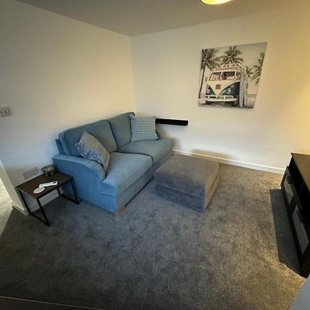 Modern 1 Bed Apartment With Car Parking Bitton Εξωτερικό φωτογραφία